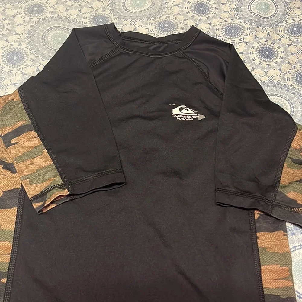 Quicksilver RashGuard - Picture 3 of 4